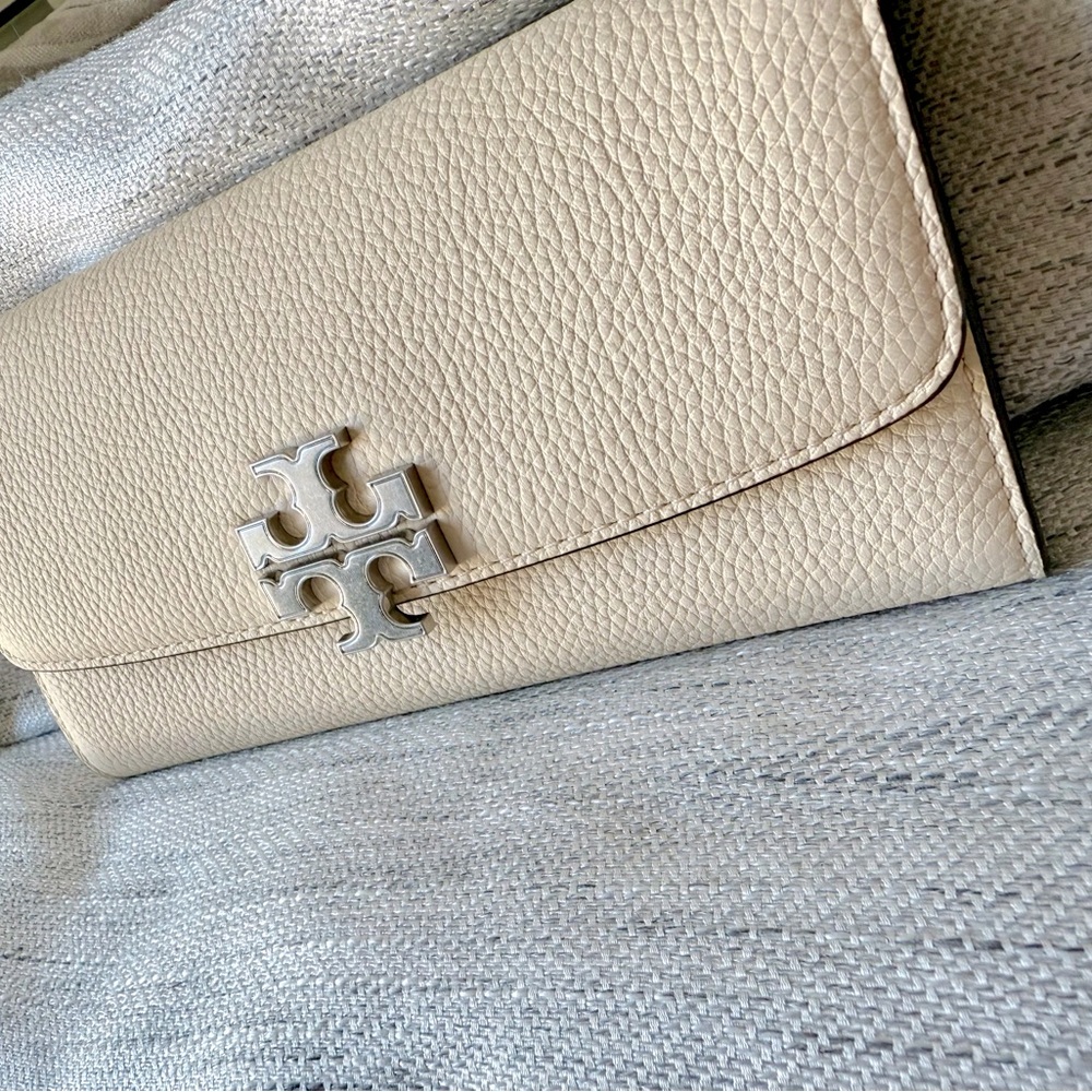 Tory Burch Leather Wallet